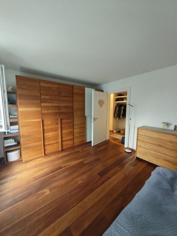 Grosszügige 3.5-Zimmerwohnung an ruhiger Lage in Erlenbach mit Seesicht - Photo 4