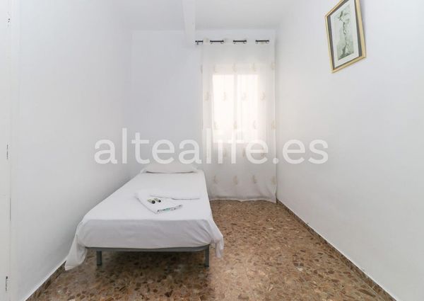 Avenida de la Nucía, Altea, Valencian Community 03590