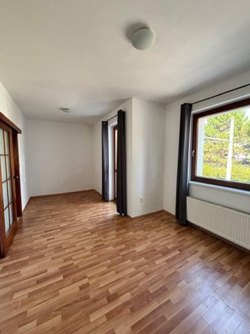 Pronájem bytu 2+kk 62 m2 - Fotografie 3