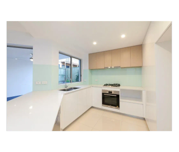 Modern, comfortable, and conveniently located, this spacious apartm... - Photo 6