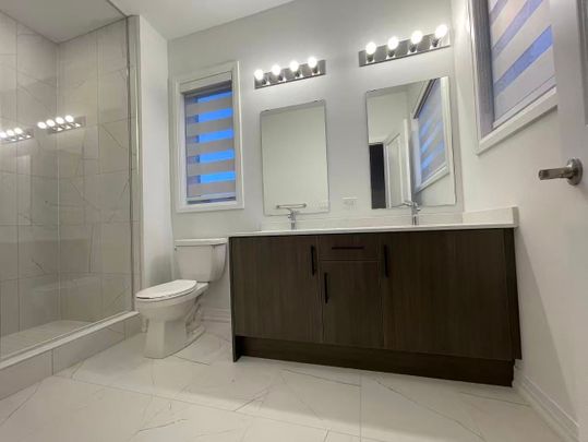 For Lease - 70 Tipp Drive, Richmond Hill, Ontario - Photo 1