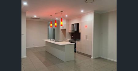 Open Plan with Huge Outdoor Area - Photo 2