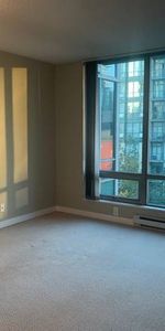 1-Bedroom Suite for Rent in Downtown Vancouver - 1200 W Georgia St - Photo 4