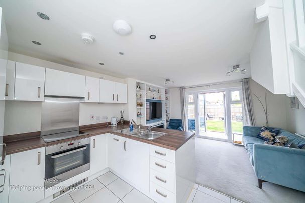 Hancox Close, Burntwood - Photo 1