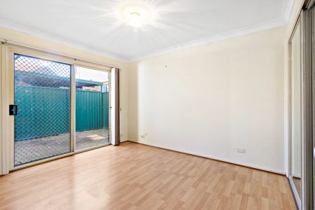 12B Pearce Road, Quakers Hill. - Photo 2