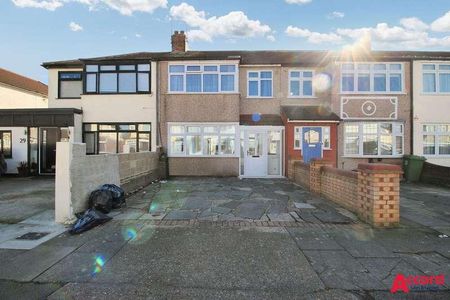 Percy Road, Romford, RM7 - Photo 2