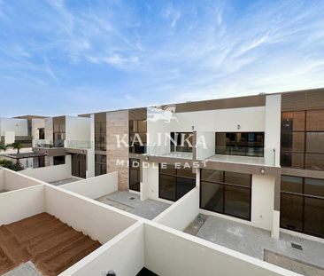 4 Beds + Maids | Exclusive Villa | Brand New - Photo 5