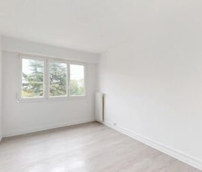 Location Appartement 3 pièces à Évry-Courcouronnes - Photo 6