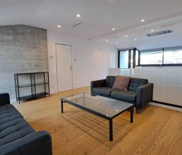 Dúplex de alquiler en Pasaje Colón, Centre - Photo 2