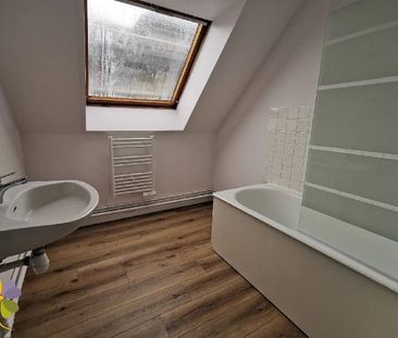 Location Appartement 2 pièces 50m² CHERBOURG-EN-COTENTIN 50100 - Photo 4