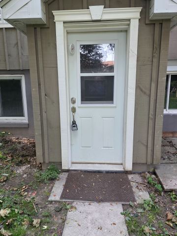 For Lease - 132 Don Mor Drive Unit# Lower Level, Newmarket, Ontario - Photo 2