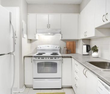 Le Monteverdi — 1 Bedroom, 1 Bathroom - Photo 6