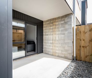 Located within a short five minute walk to the Waikato University a... - Photo 5