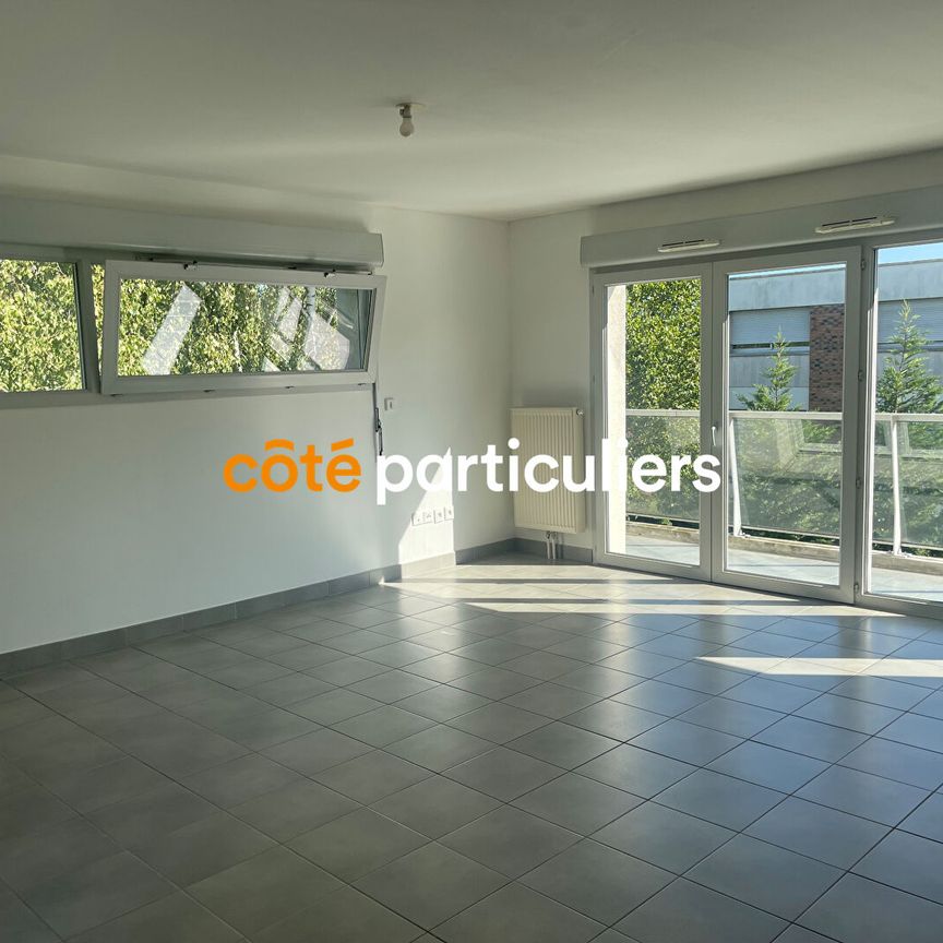 Appartement 3 chambres, balcon et 2 places de parking - résidence récente - Photo 1