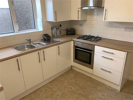 4 bedroom house share to rent - Photo 2