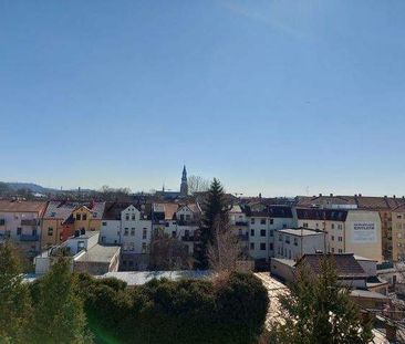 3 Raum Wohnung Zwickau Innenstadt mit Balkon und Tageslichtbad ab s... - Photo 1