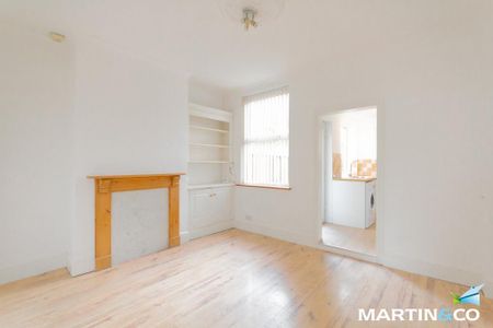 2 bedroom terraced house to rent - Photo 2