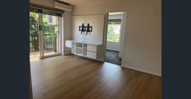 Leave your car at home - Photo 1