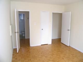 55 Brownlow Avenue - Photo 1