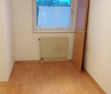 geräumige 2-Zimmer-Wohnung in Bahnhofsnähe - Photo 2