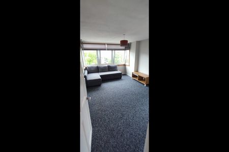 1 Bed Flat, Eglinton Court, G41 - Photo 2