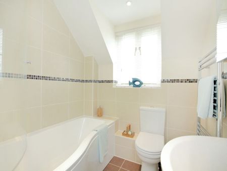 2 bedroom detached house to rent - Photo 4