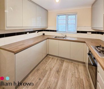 Poplar Close, South Ockendon - Photo 5