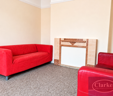 5 bedroom detached house to rent - Photo 1