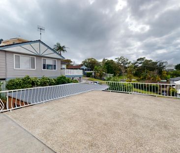 29 Haig Street, Belmont NSW 2280 - Photo 3