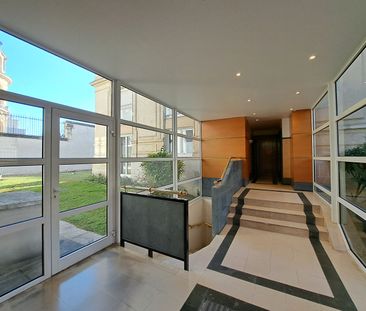 Location Appartement 3 pièces 72m² - Photo 5