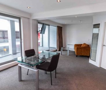 1 bed with city view in Wellington City - Photo 4
