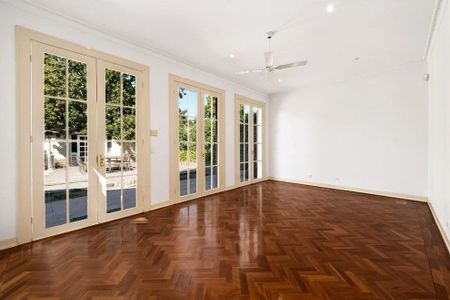 9 Muriel Street, Glen Iris - Photo 3