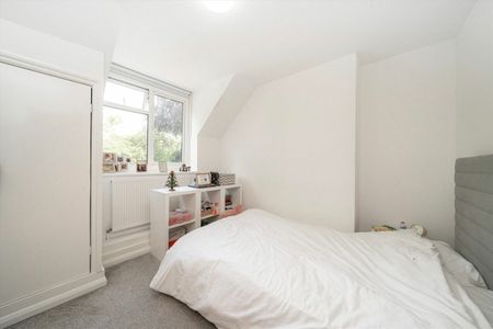Church Street, TW16, London - Photo 2