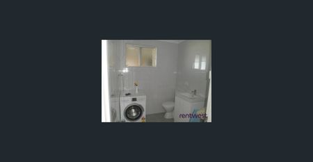 CLOSE TO RIVER, RAFFLES/CLANCY's AND PUBLIC TRANSPORT - Photo 3