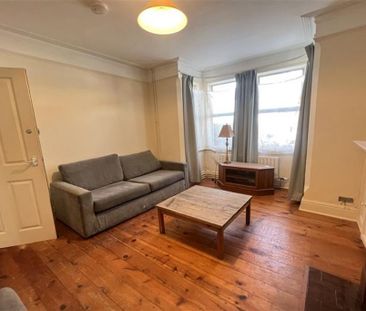 4 bedroom terraced house to rent - Photo 1