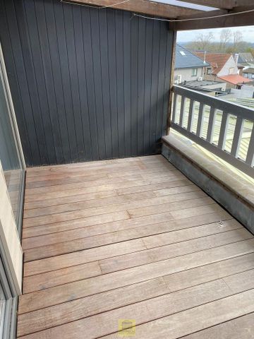 Duplex met 2 slaapkamers, garage en terras. - Photo 3