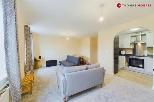 2 bedroom apartment to rent - Photo 1