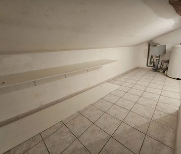Location Appartement 3 pièces 60m² ROUSSET 13790 - Photo 3