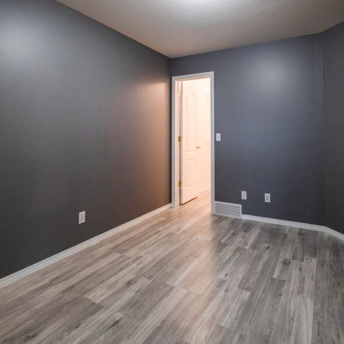 🏡 Charming 2 Bedroom - Photo 1