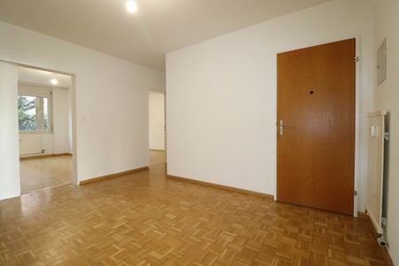 Erstvermietung nach Teilsanierung - gemütliche 4 1/2-Zimmerwohnung in Basel - Photo 4