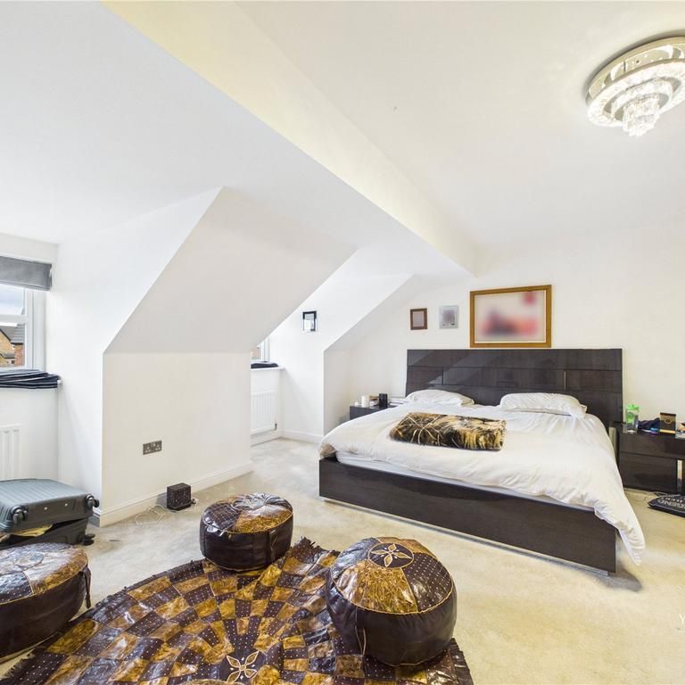 4 bedroom detached house to rent - Photo 1