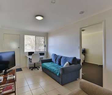 2/264 South Street - Photo 1