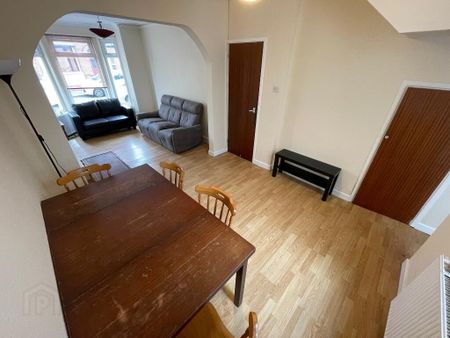 3 St Albans Gardens, Belfast, BT9 5DR - Photo 3