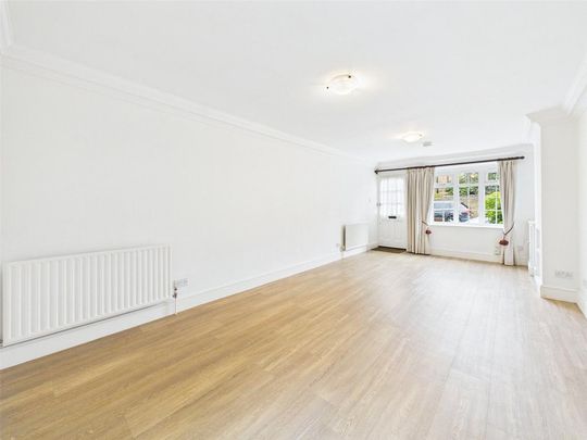 2 bedroom terraced house to rent - Photo 1