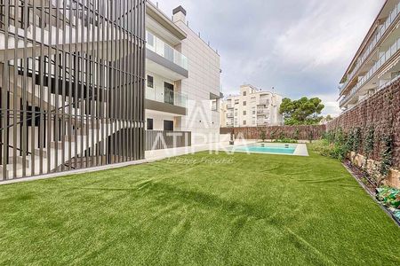 Dúplex de alto standing a estrenar en alquiler con parking y trastero, Sitges - Photo 4