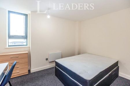 1 bedroom flat to rent - Photo 2