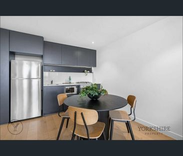 1004D/21 Robert St, Collingwood, Vic 3066 - Photo 2