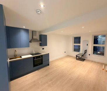 1 bedroom property to rent - Photo 1