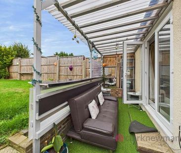 Hornbeams, Harlow, CM20 - Photo 3