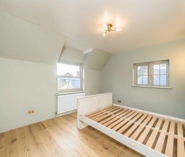 5 bedroom detached house to rent - Photo 3